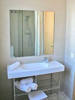 Aparthotel L' Escala Resort