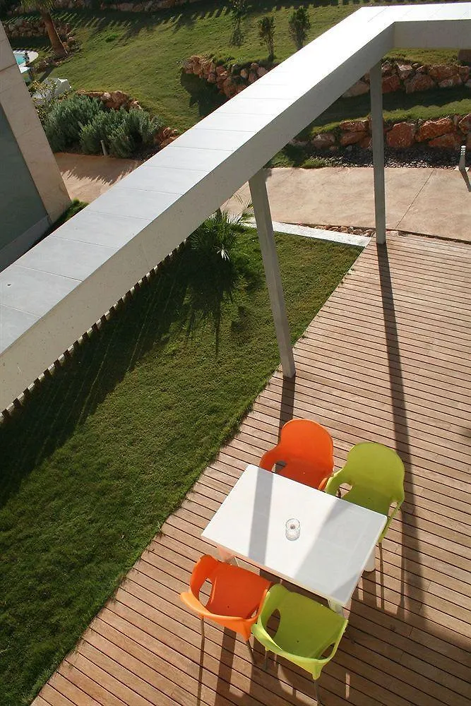 Aparthotel L' Escala Resort