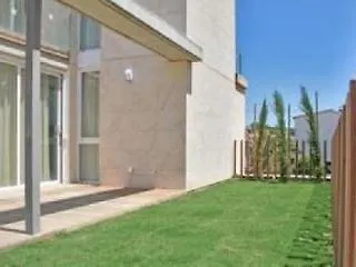 Lejlighedshotel L' Escala Resort